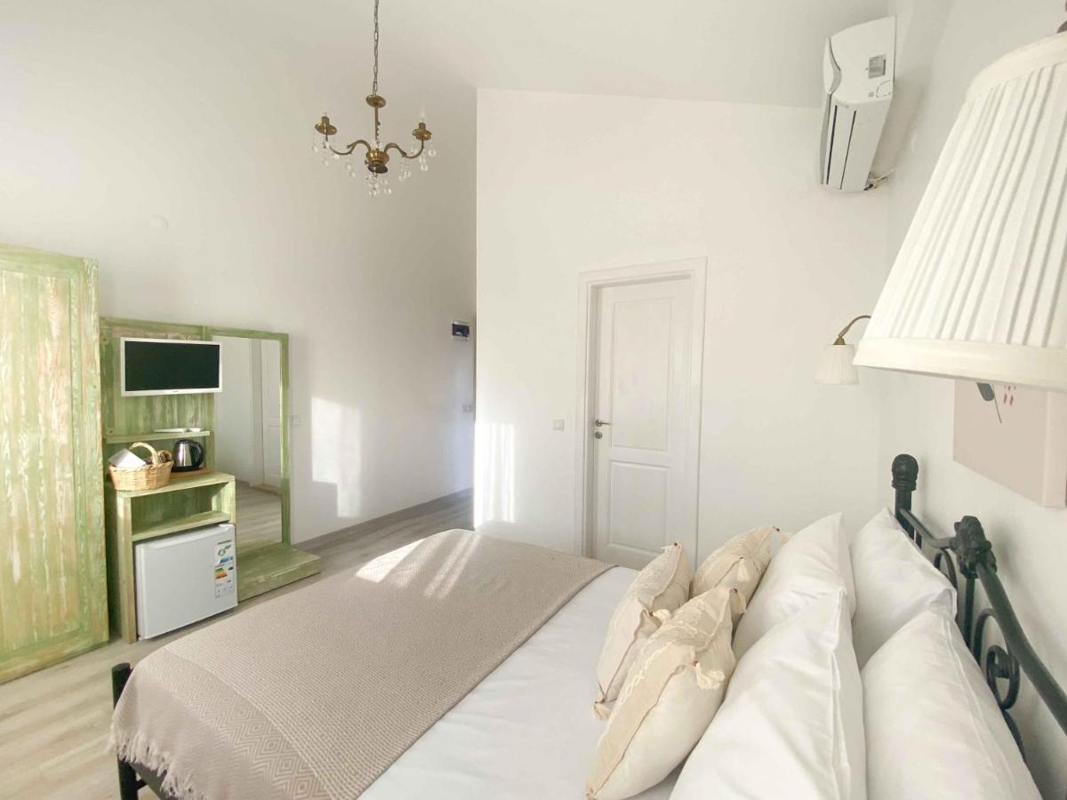 Patiska Butik Otel ดัตชา ภายนอก รูปภาพ